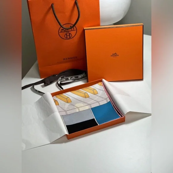 Hermes | Accessories | Hermes En Studio Scarf 7 H98407s New